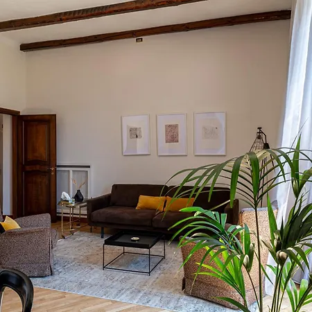 Margana Luxury 3 Bedrooms Amazing Terrace Διαμέρισμα *
