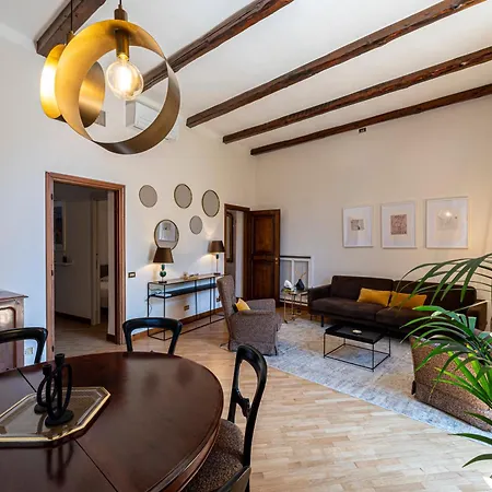 Margana Luxury 3 Bedrooms Amazing Terrace * Rom